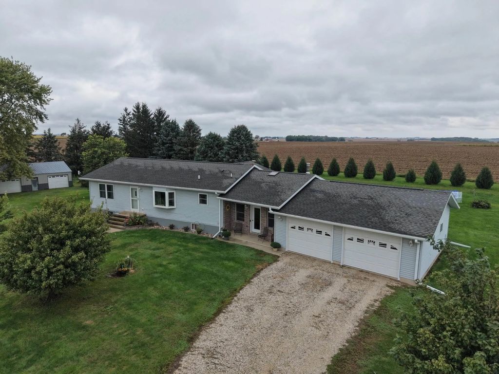 18175 H Avenue, Wellsburg