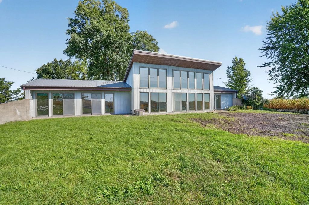 30152 Jay Avenue, Parkersburg