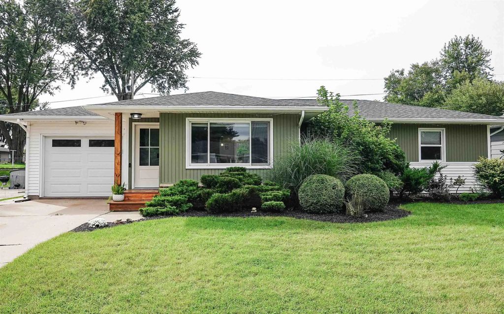 818 Loretta Avenue, Waterloo