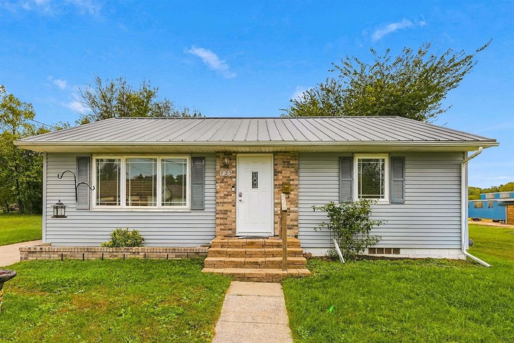 723 2nd Ave Se, Oelwein
