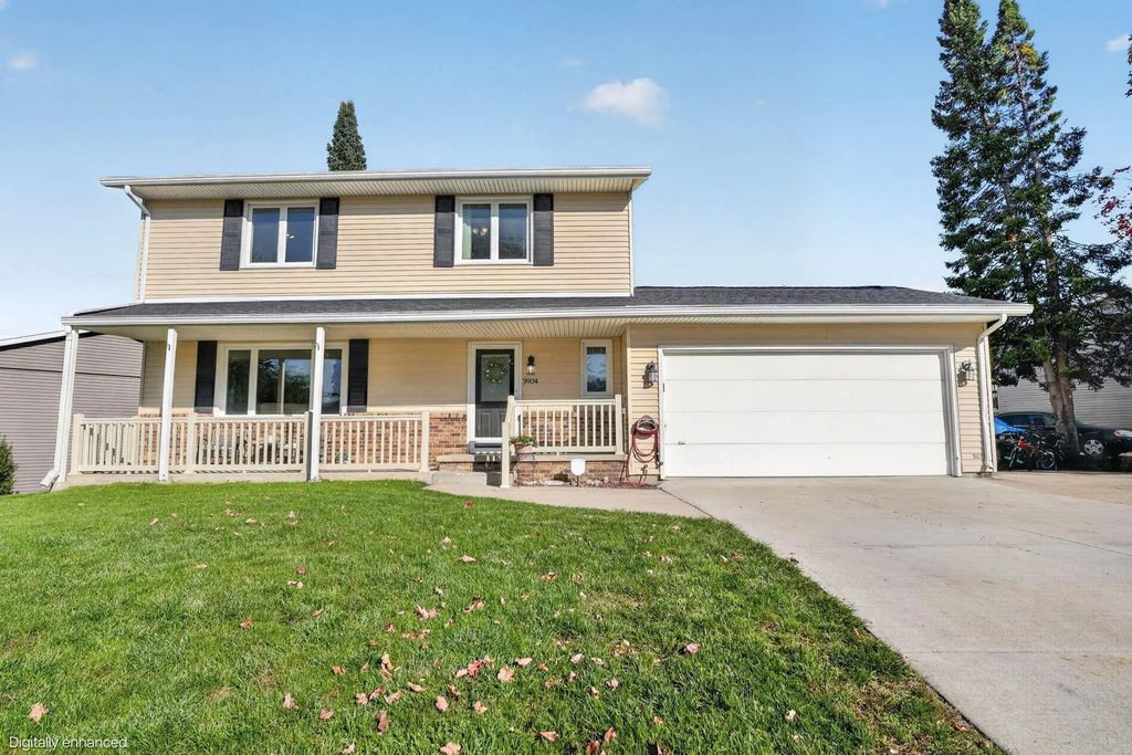 3904 Convair Lane, Cedar Falls