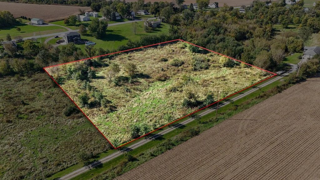 5 Acres Whynot Parcel 06291-76004-00000 Drive, Alburnett