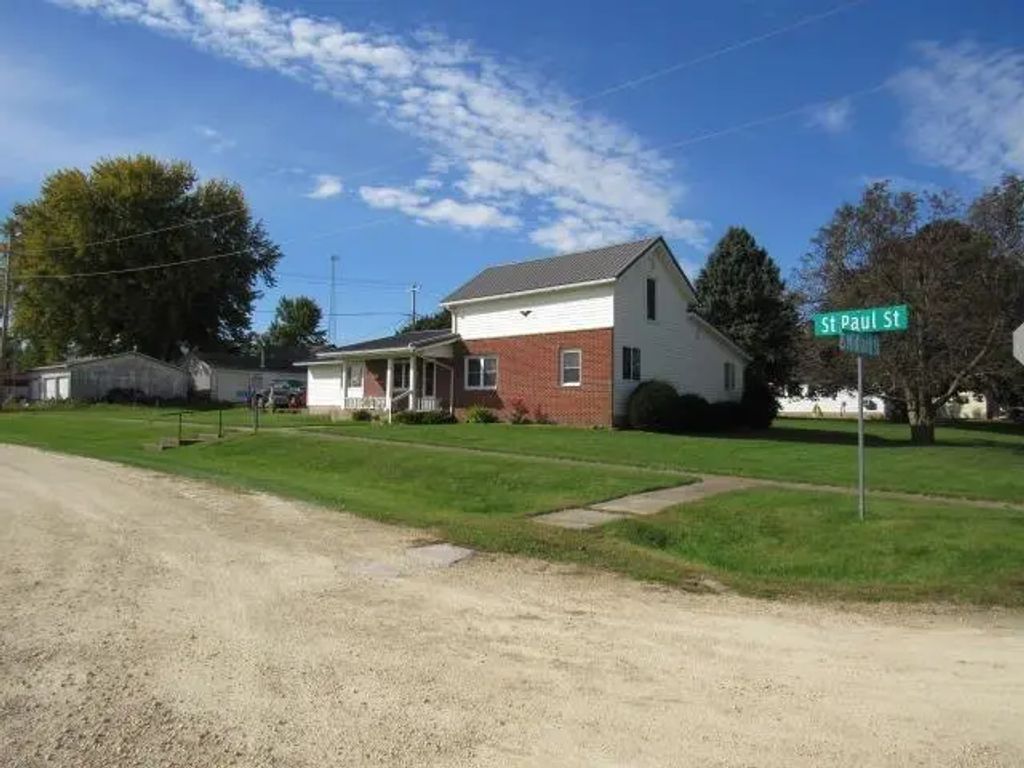 12657 St. Paul Street, Center Junction