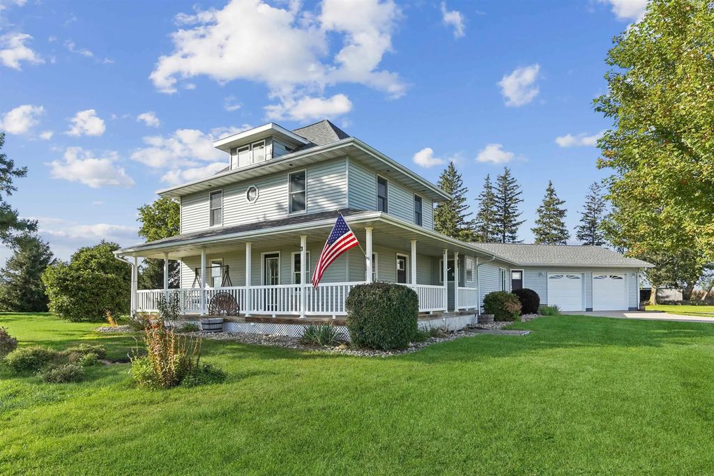 25773 Butler Center Road, Clarksville