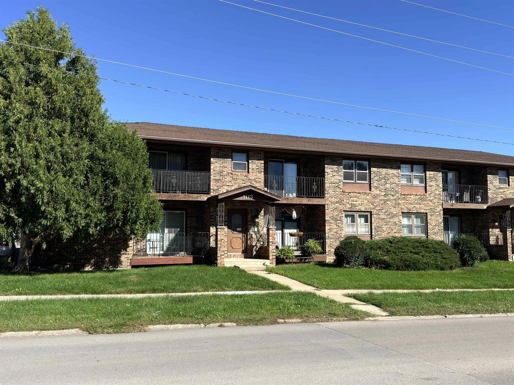 1113 Flammang Drive 3, Waterloo