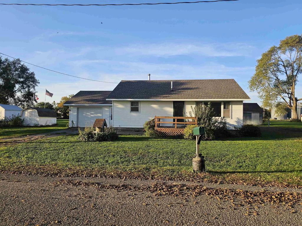 305 Truax Street, Bristow