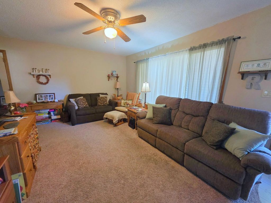 113 Crescent Drive, Manchester Property Listing: MLS® #20264986