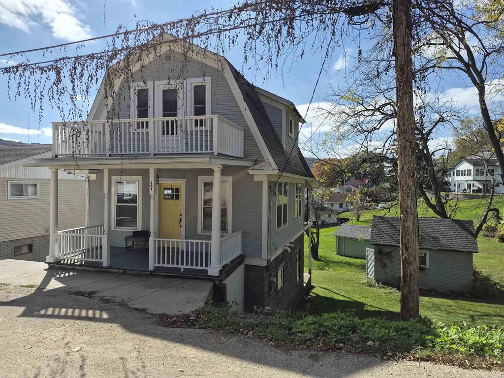 161 N 3rd Street, Lansing