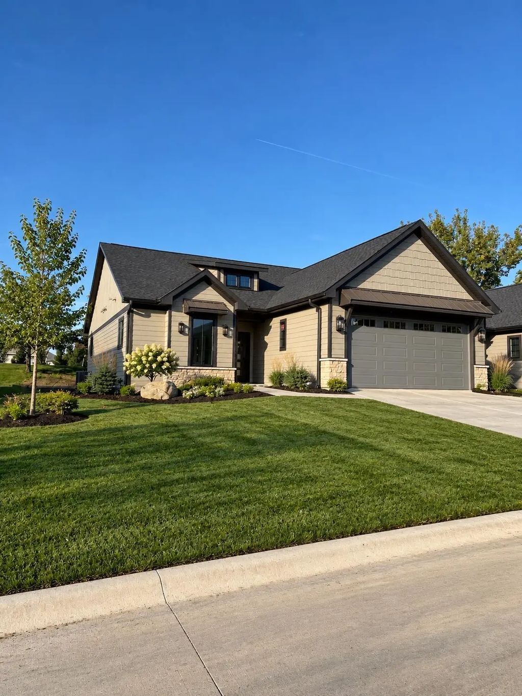 1832 Whispering Pines Circle, Cedar Falls