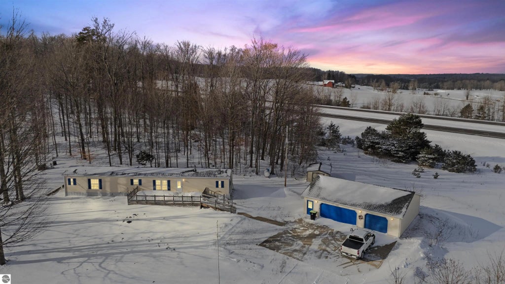 9650 S 41 Road, Cadillac