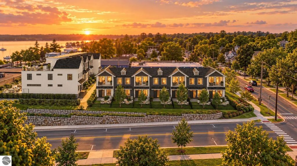 5 Uptown Lane, Charlevoix