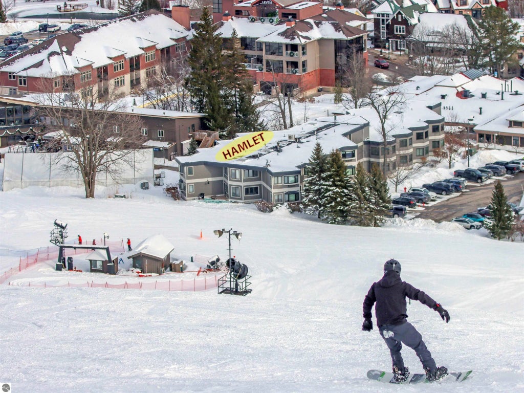 12400-unit 346 Crystal Mountain Drive 346, Thompsonville