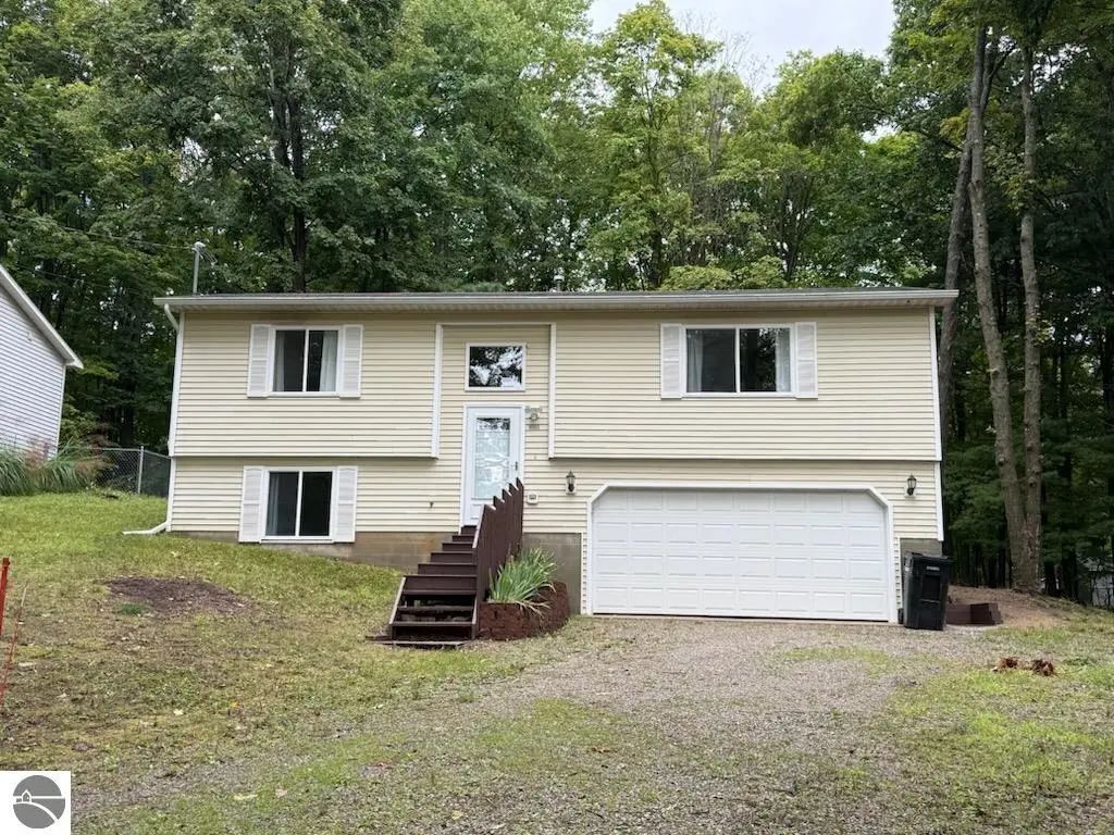 18860 Lakewood Circle, Lake Ann