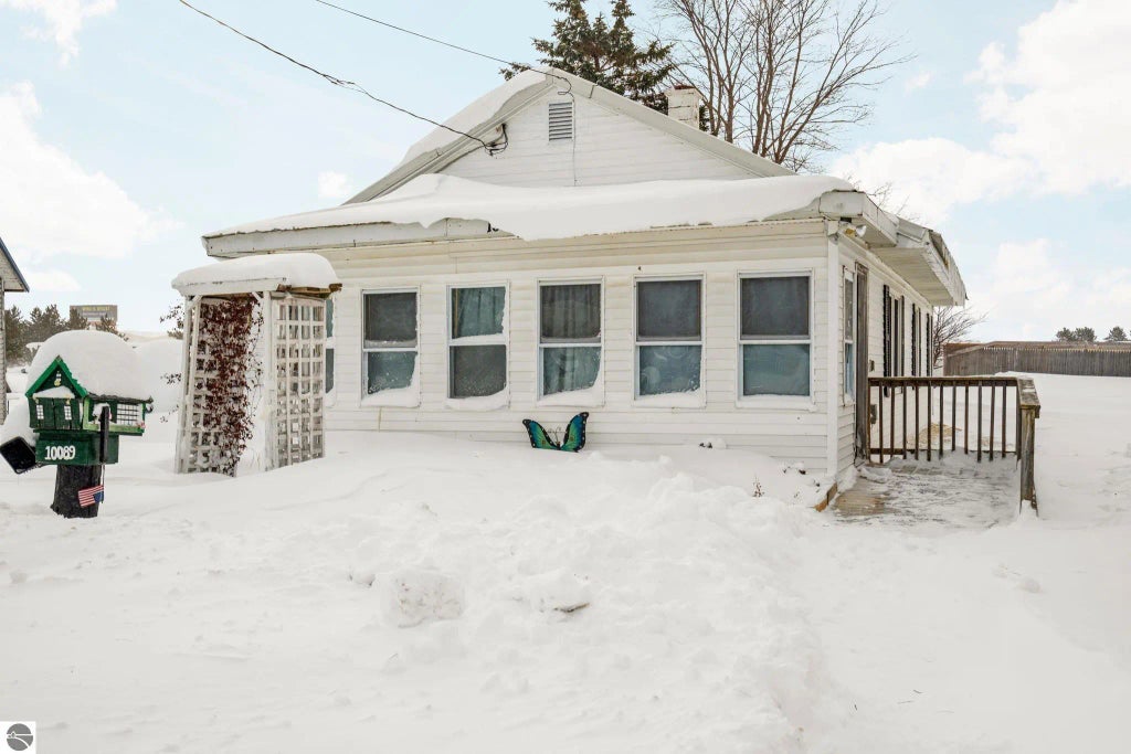 10089 Otis Drive, Mancelona