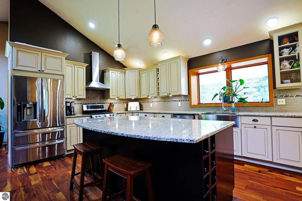4734 S Nottawa Road, Mt Pleasant
