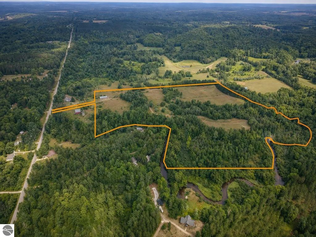 5118 N Raymond Road, Luther