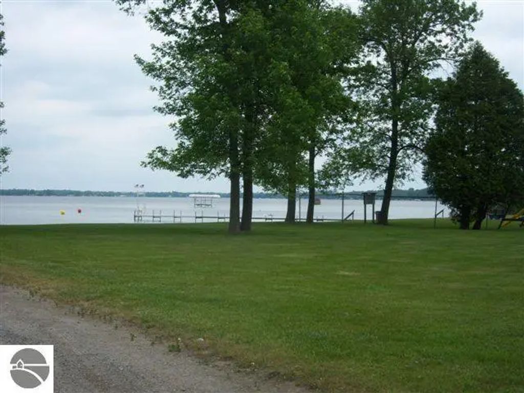 Xxx Gladwin Road, Prudenville