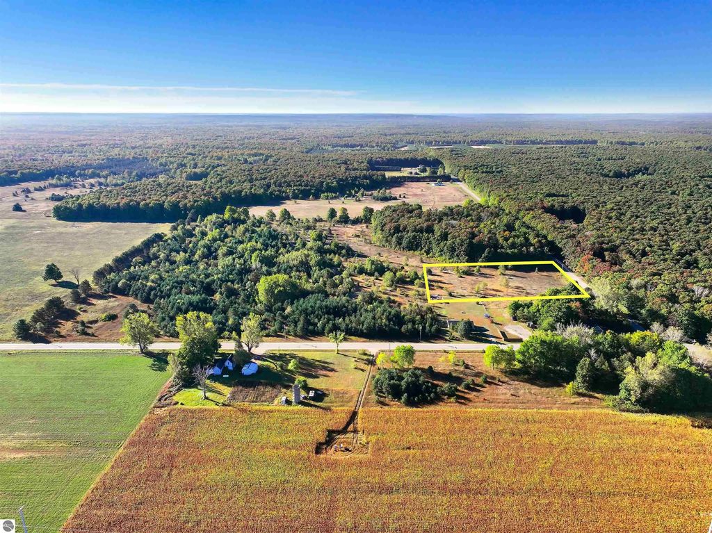 1111 Estelle Road, Gaylord
