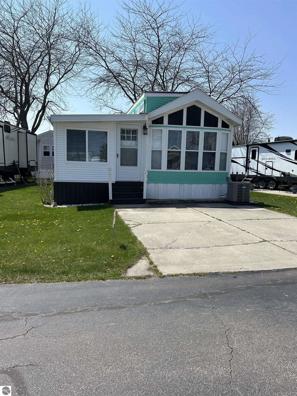 3675 E Michigan Avenue, Au Gres
