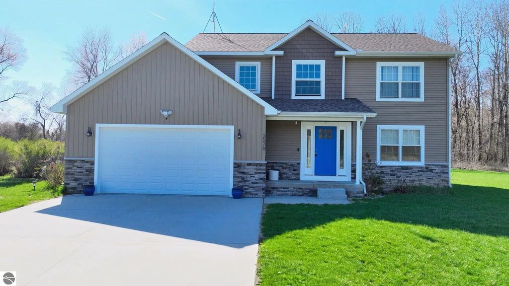 2578 White Pine, Mt Pleasant