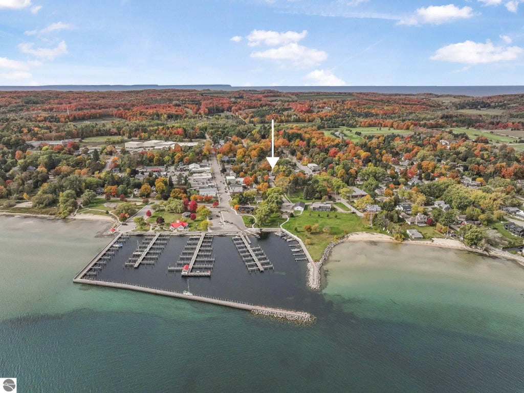 201 N Mill Street, Northport