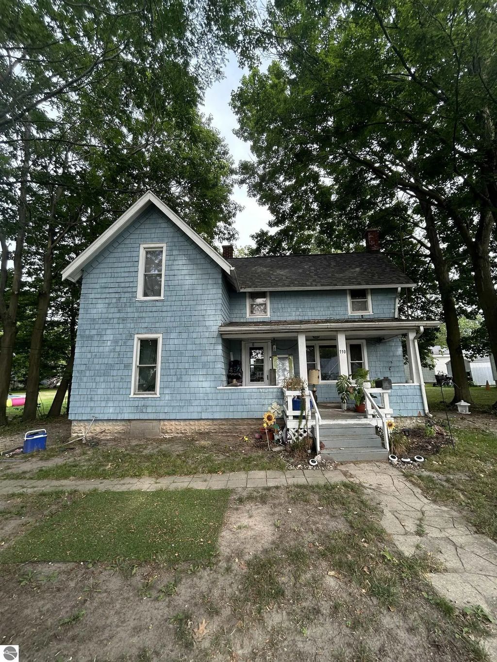 110 N Grover Avenue, Alma