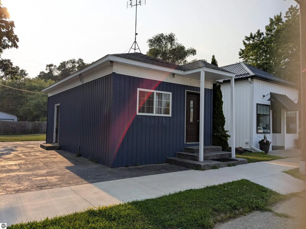 3259 N Woodruff Road, Weidman