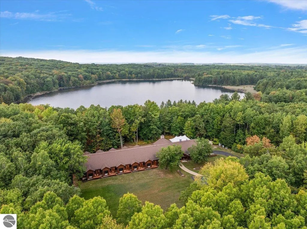 3943 N Skookum Road, Luther