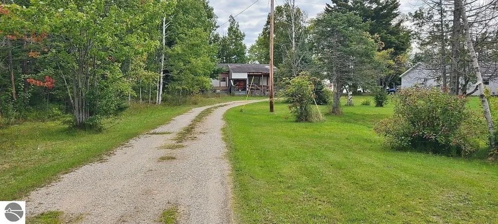 6004 N M-123, Paradise