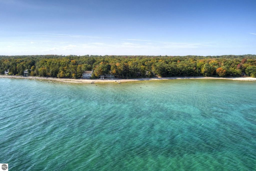 N Forest Beach Shores, Northport