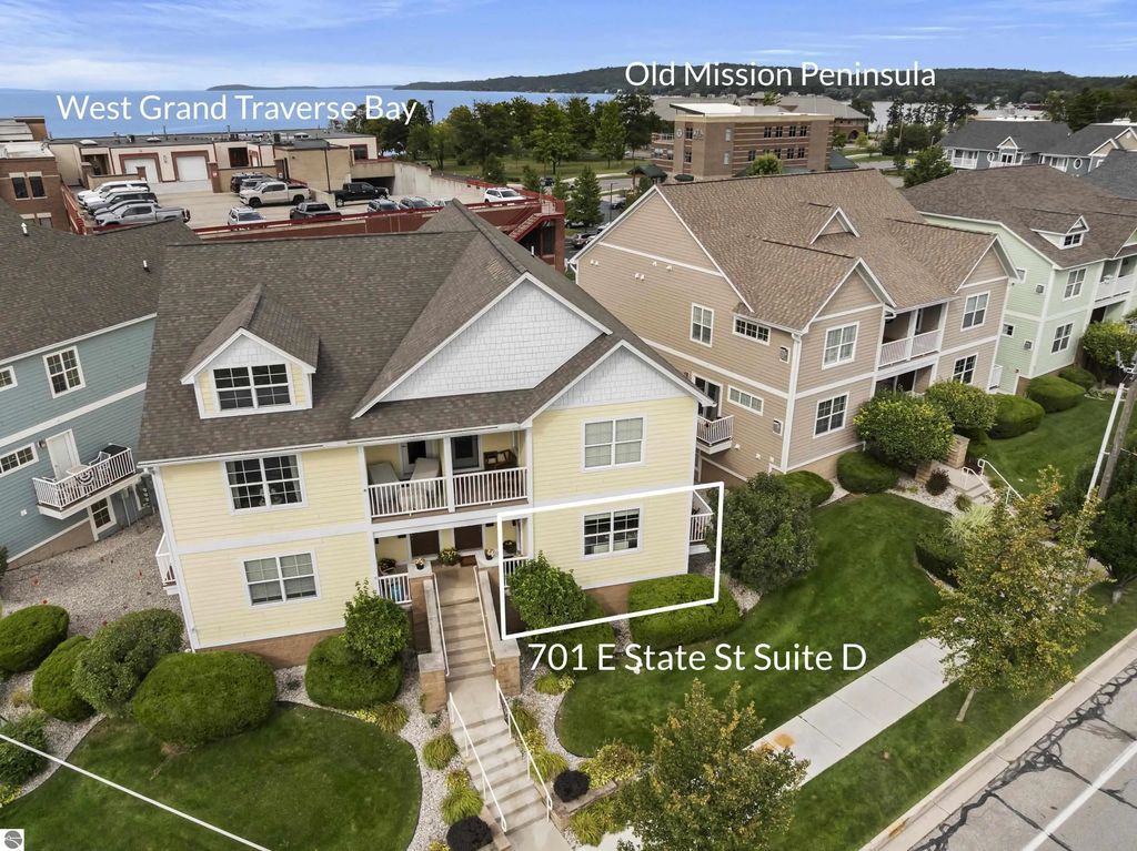 701 E State Street #d, Traverse City