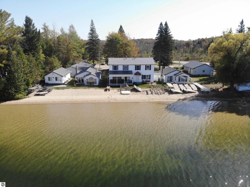 4029 E Shore, Kalkaska