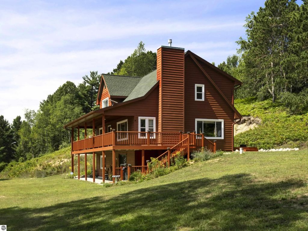 13229 Yates Road, Copemish