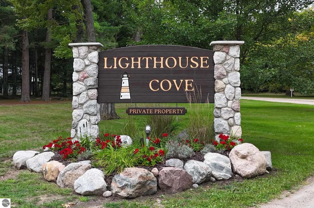 Tbd Lighthouse Drive, Lake
