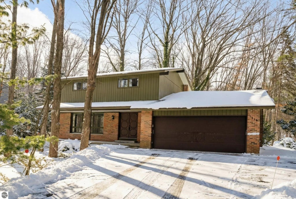 6418 Franklin Woods Drive, Traverse City