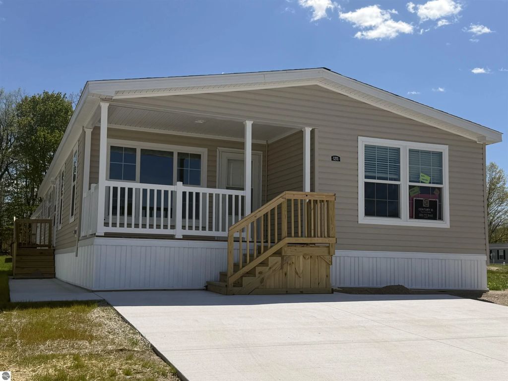 1211 Wellington Drive, Mt Pleasant