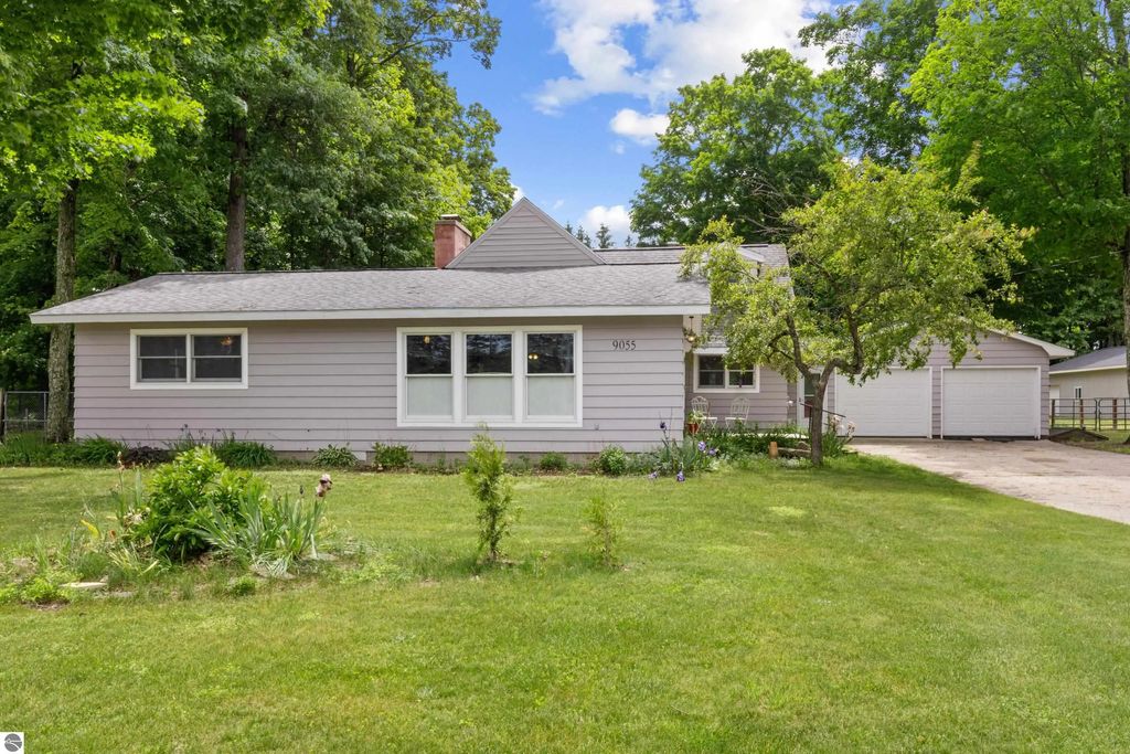 9055 Homestead Road, Benzonia