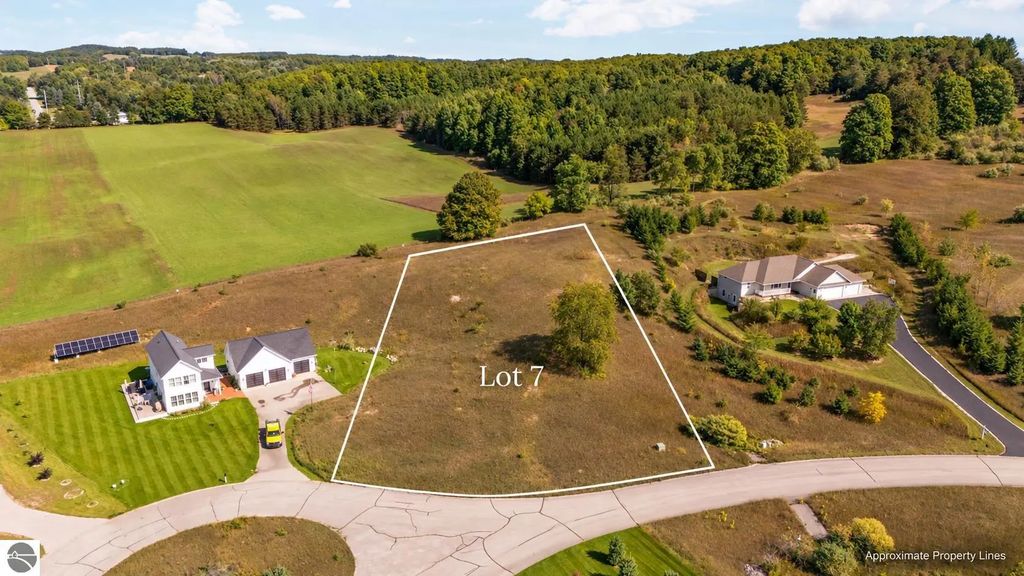 2446 Tyler Hills Drive, Traverse City