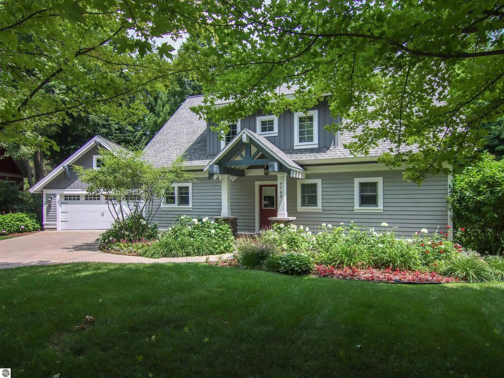 7705 Platte Plains Trail 10, Thompsonville