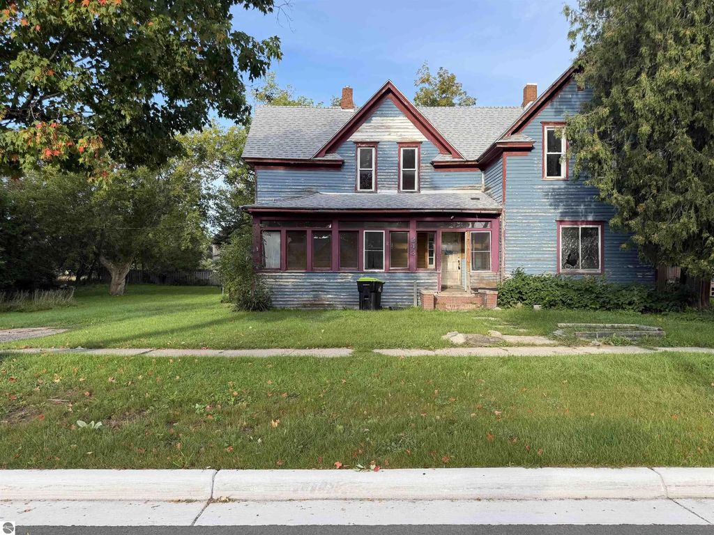 243 N Burgess Street, West Branch