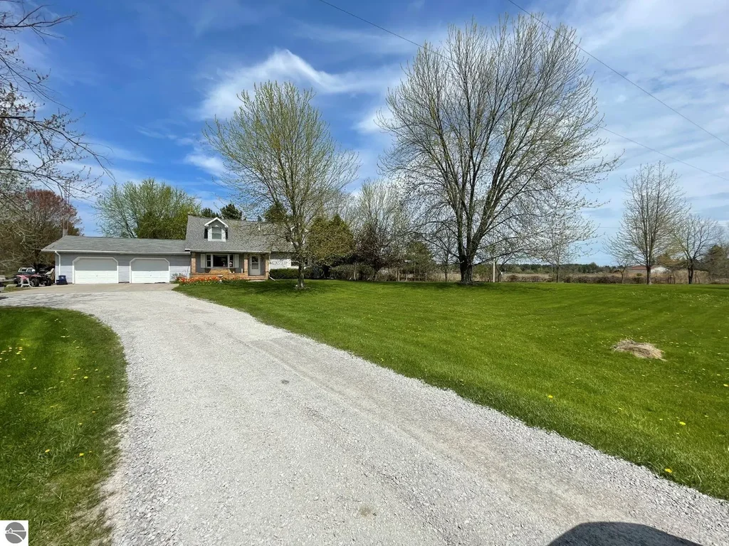630 Plank Road, Tawas City