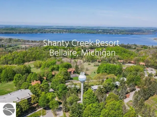 5828 Shanty Creek Road, Bellaire