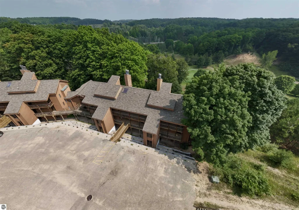 5830 Shanty Creek Road 789-791, Bellaire