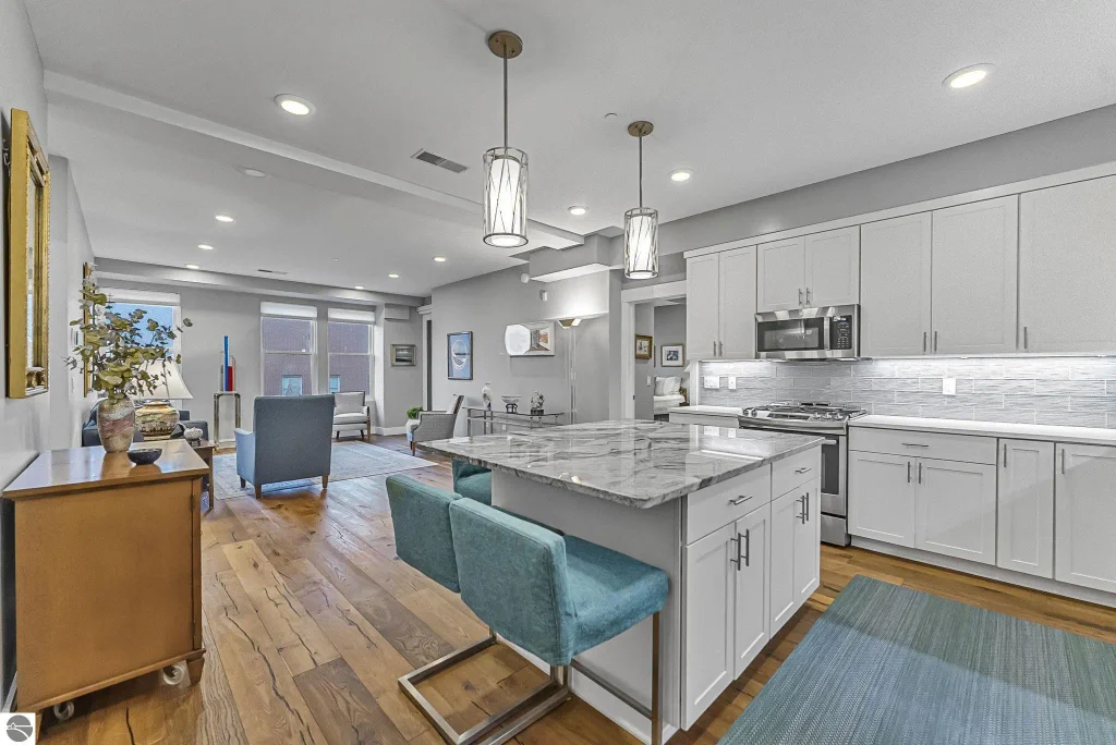 215 Washington Street, Traverse City