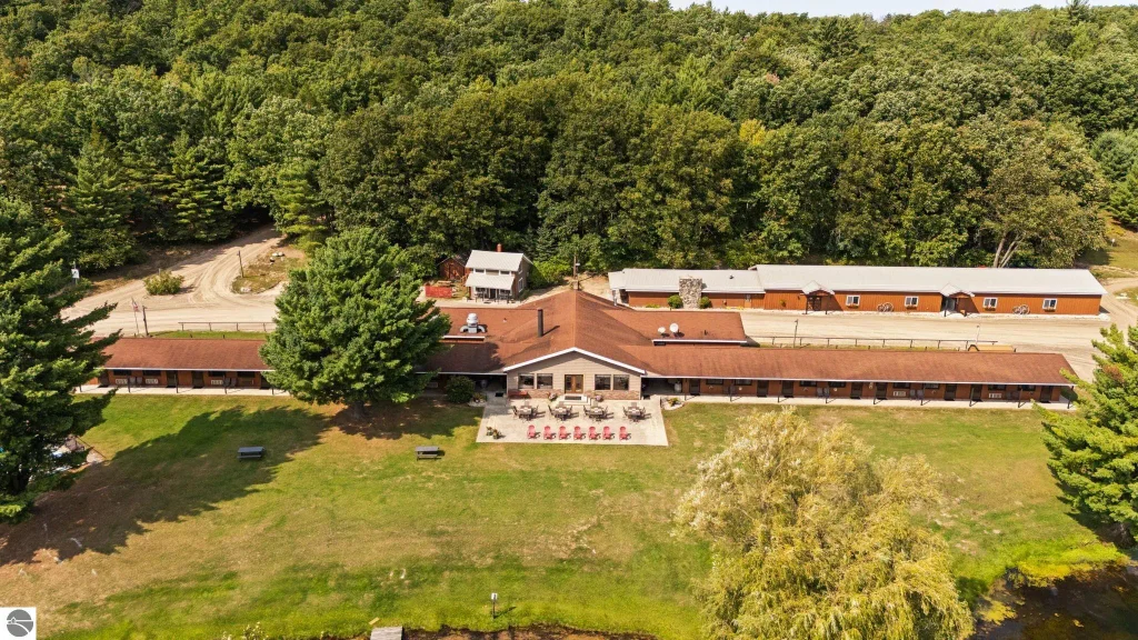 6841 Brown Bridge Road, Traverse City