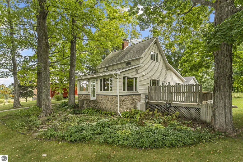 3312 Zimmerman Road, Traverse City