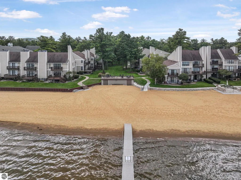 1717 U.s. 31 N., Traverse City