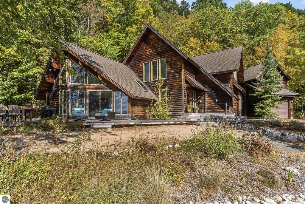 4618 Crystal Drive, Beulah