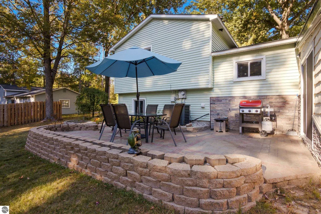 9669 Chateau Street, Interlochen