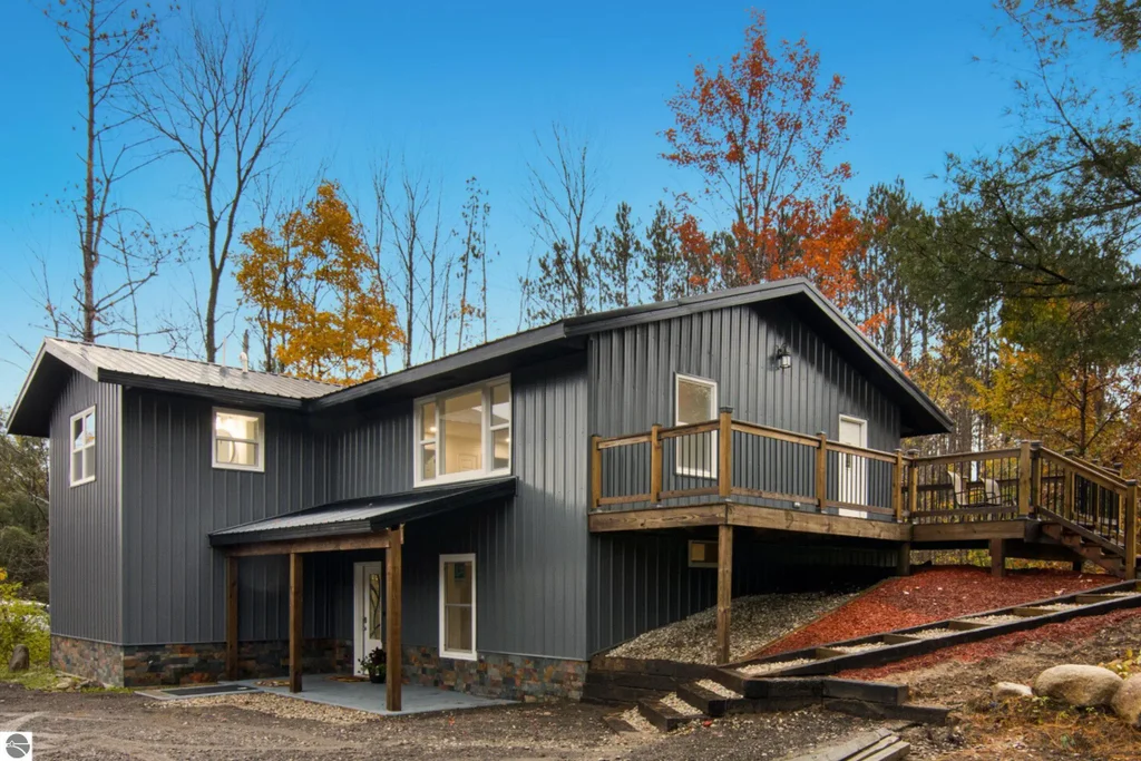 5299 M-66, North, East Jordan